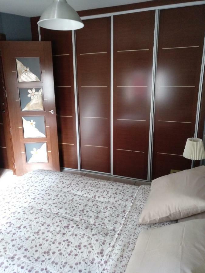 Piso La Torre Appartement Zaragoza Buitenkant foto