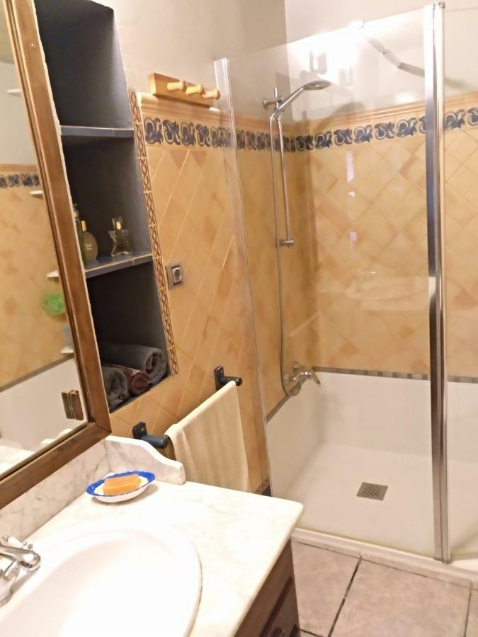 Piso La Torre Appartement Zaragoza Buitenkant foto
